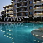 Апартаменты Valencia Gardens Luxury