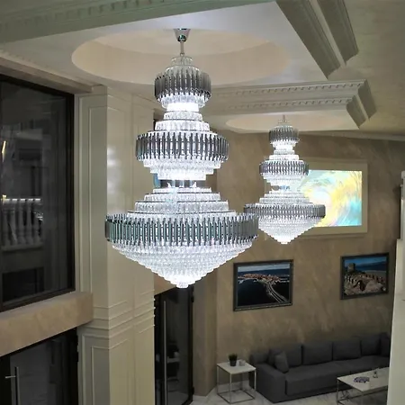 Διαμέρισμα Valencia Gardens Luxury Νεσέμπαρ