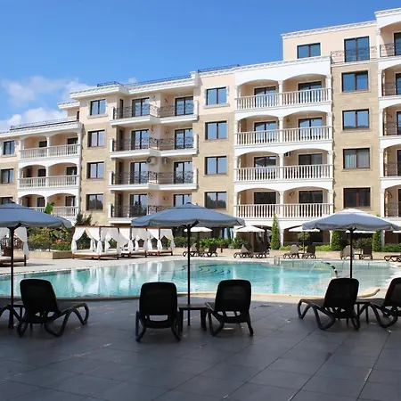 Valencia Gardens Luxury Apartment