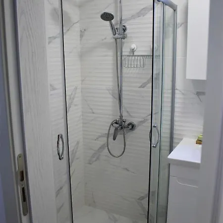 Valencia Gardens Luxury Apartment *