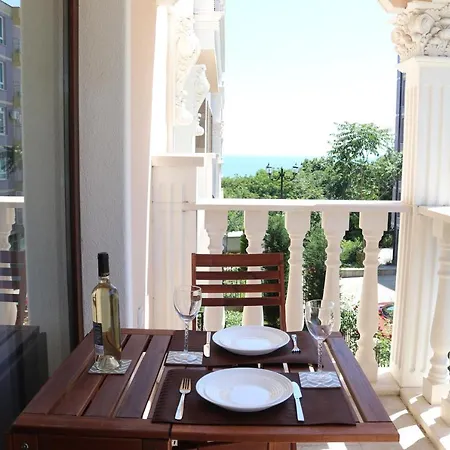 Valencia Gardens Luxury Apartment Nesebar