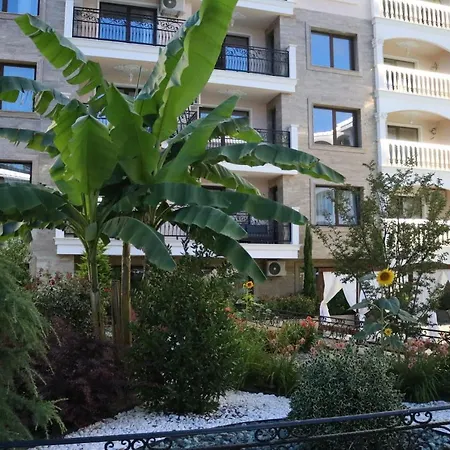 Valencia Gardens Luxury Appartement *