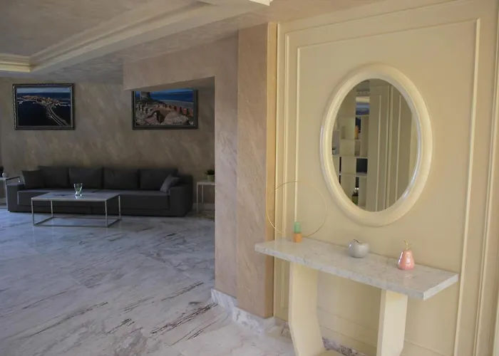 Апартамент Valencia Gardens Luxury