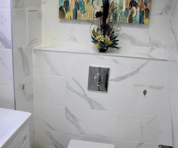 Valencia Gardens Luxury 아파트